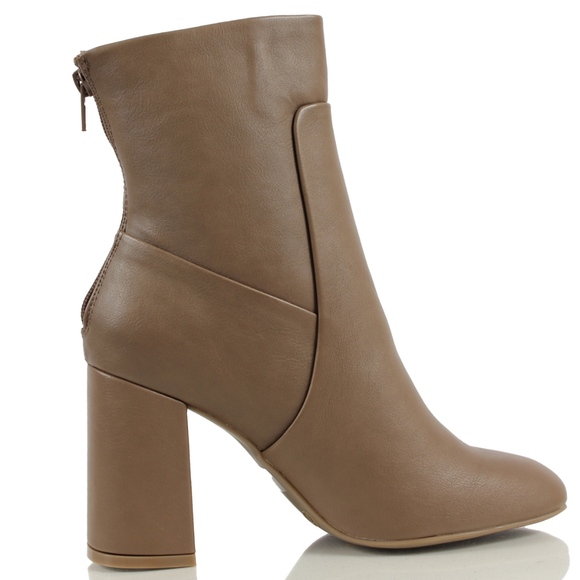 Noten Taupe Closed Toe High Top Ankle Boot - Picture 4 of 5